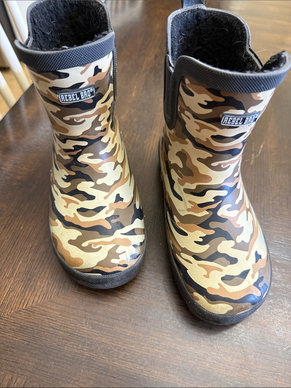 Rebel Bro Kids' Camouflage Rain & Snow Boots - Brown Camo